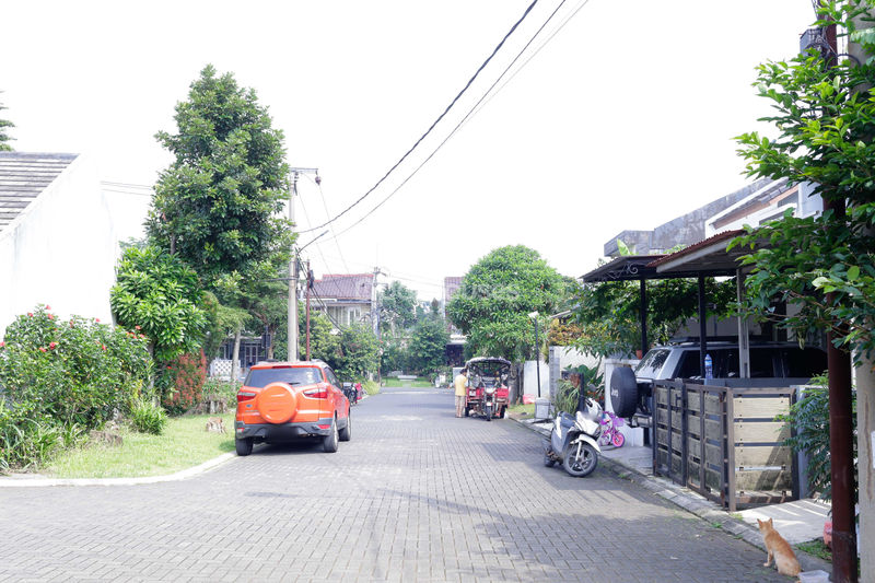 De Botanica Residence