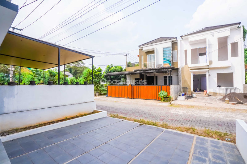 Perumahan Saffron Estate Depok Blok B1