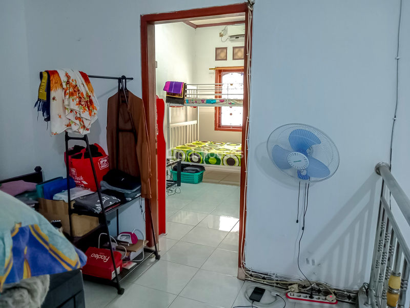 Perumahan Taman Serua Blok E1 No.2