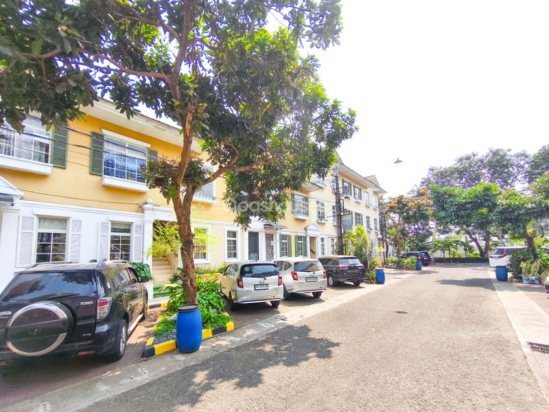Taman Hijau 391, Lippo Village Karawaci