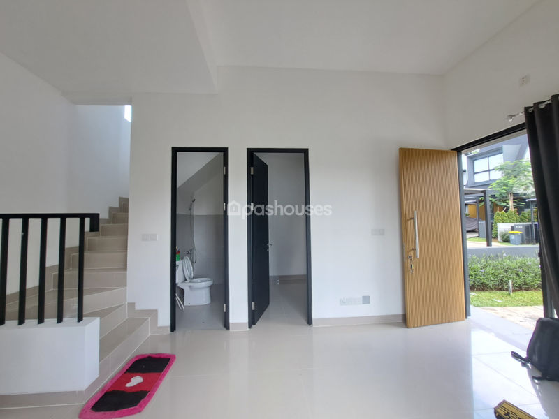 Jalan Mochtar Raya Sawangan Kota Depok A.007