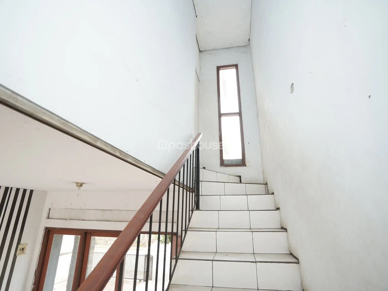Metland Cileungsi Gandaria X111