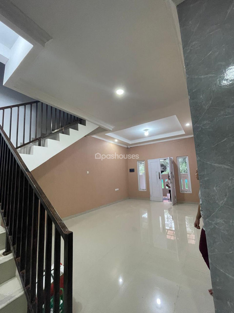 Perumahan Imperial Gading Blok H1 No.12