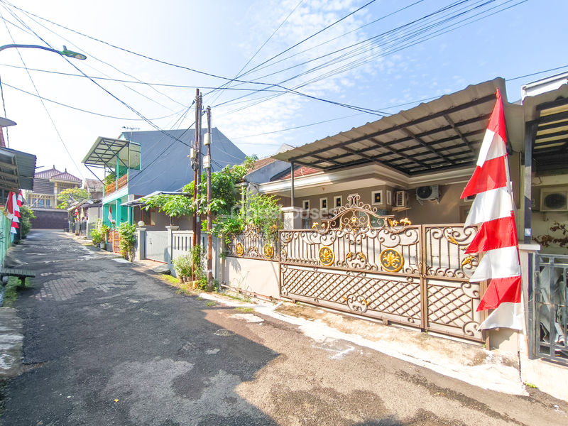 Jalan Wika IV No.113 Jagakarsa