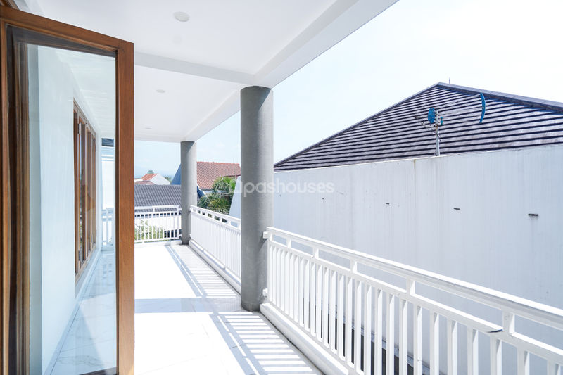 Kebun Raya Residence Blok B No. 7