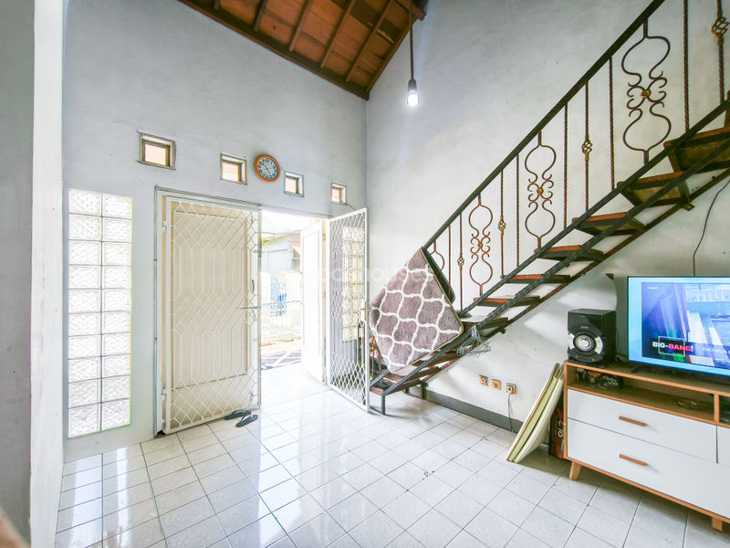 Perumahan Indraprasta 1 No.1