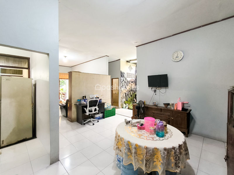 Jalan H. Mandor Salim Kembangan