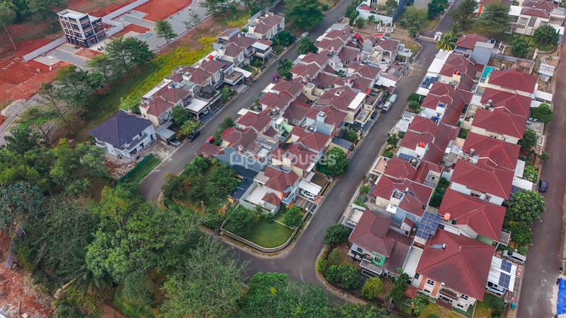 Telaga Golf Sawangan Cluster Espanola
