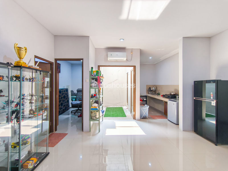 Springhill Yume Lagoon Blok E11 No.6