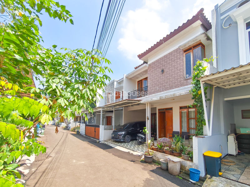 Perumahan Villa Nusa Indah Jagakarsa Blok C No.4