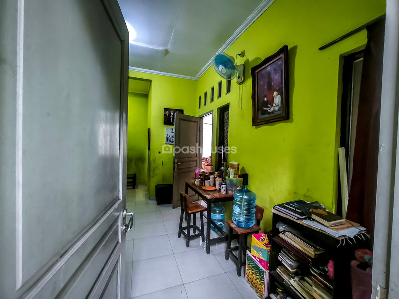 Jalan MT Haryono No.37 Tangerang