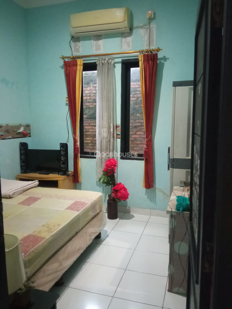 Jalan Abdul Rozak Bekasi