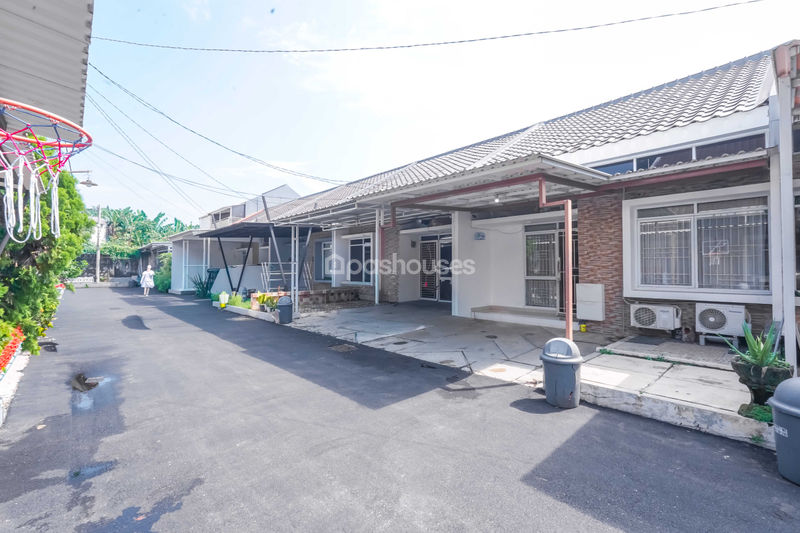 Perumahan The Royal Felice Blok B No.17