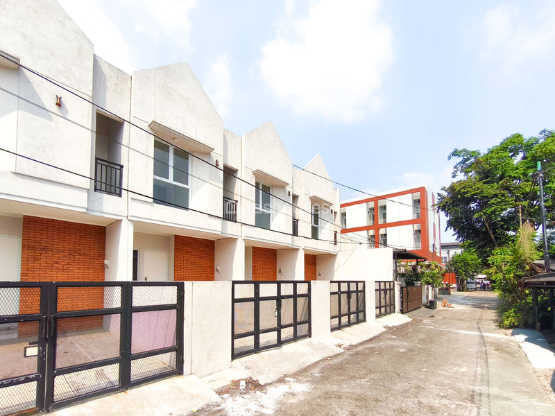 Perumahan Casa de Villa Pondok Cabe