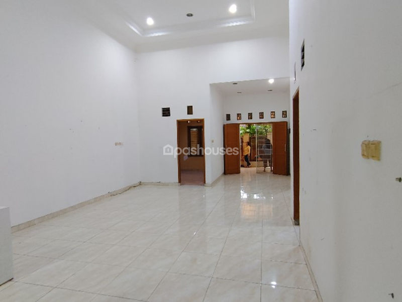 Cluster Mahoni Royal
