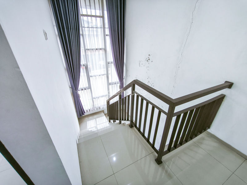 Perumahan Emerald Land Cibinong Blok C23