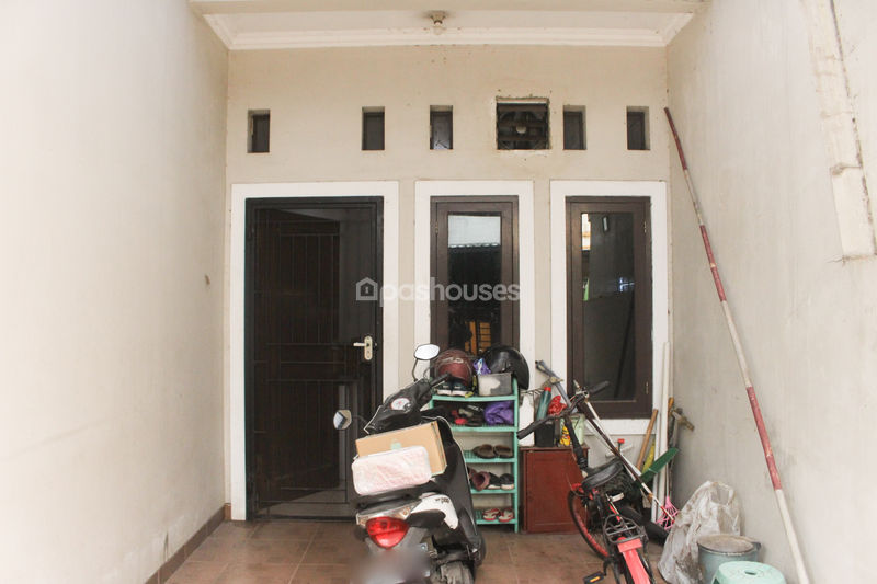 Town House Asri D'lapan