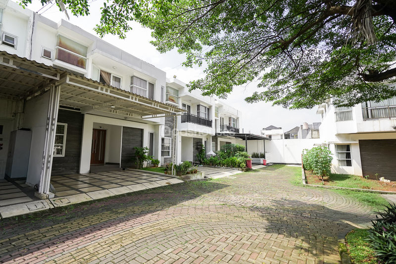 Perumahan The Regent Bekasi