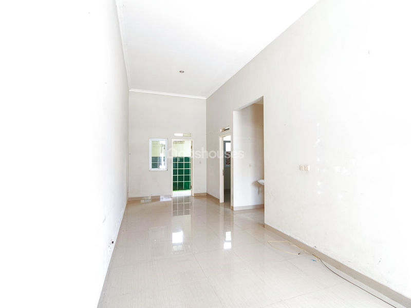 Metro Residence Cluster Pinewood Blok D3 No.9