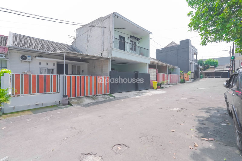 Perumahan Pelangi Dua Residence No.4