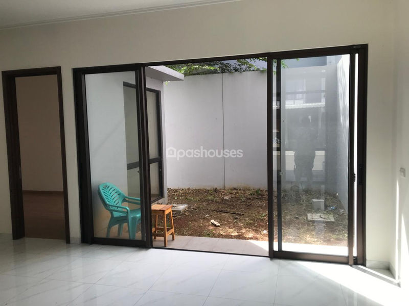 Perumahan Suvarna Sutera Cluster Dakota