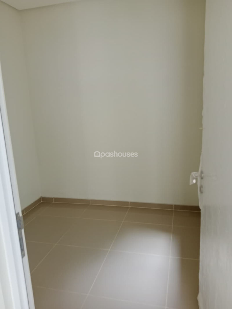 Paradise Serpong City Cluster Ecoscape Blok BC10 No.69