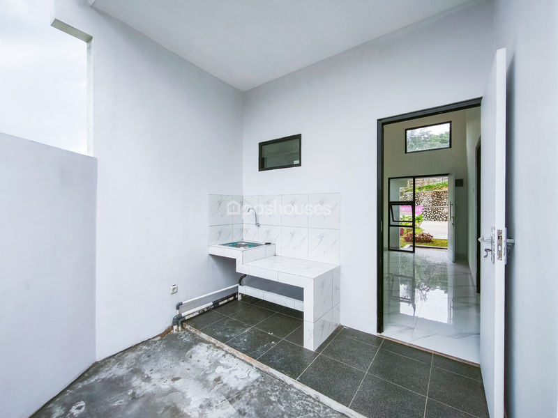 Perumahan Cibubur City Cluster Hortensia Blok E12B No.5