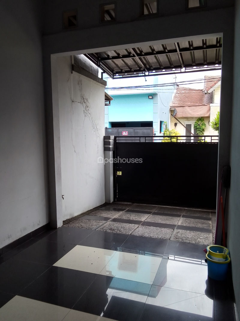 Villa Mutiara Gading 2 Blok C15