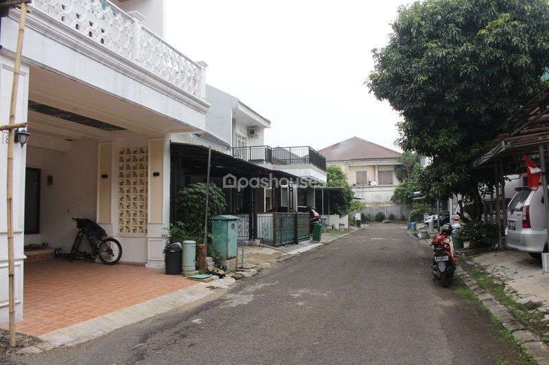 Modern Hill Pondok Cabe Cluster Agathis