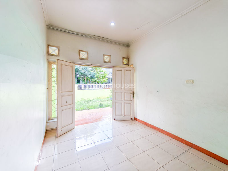 Jalan Karimata Blok U2 No.11