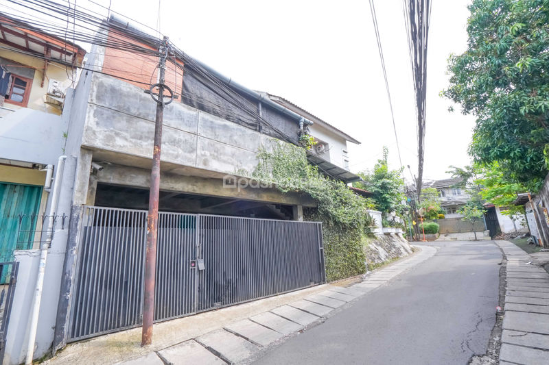 Jalan Kebagusan II No.17A Jakarta Selatan