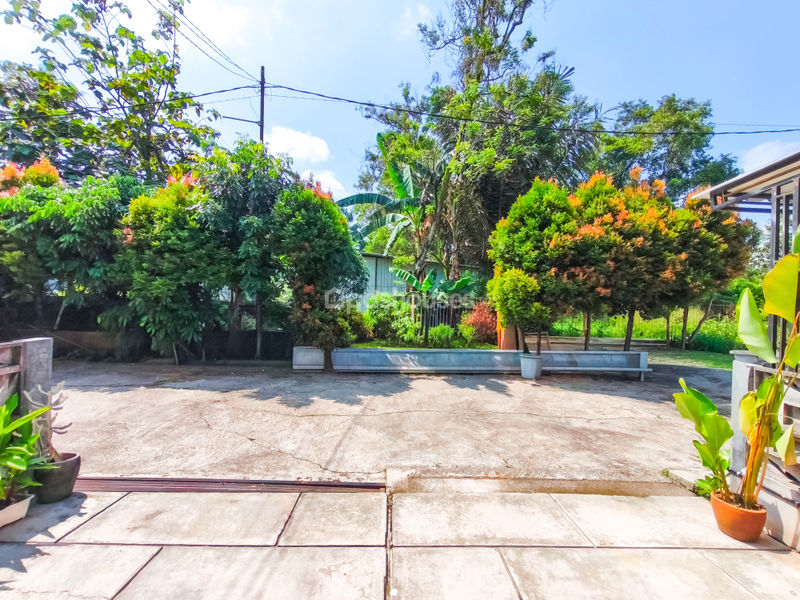Perumahan Three Residence