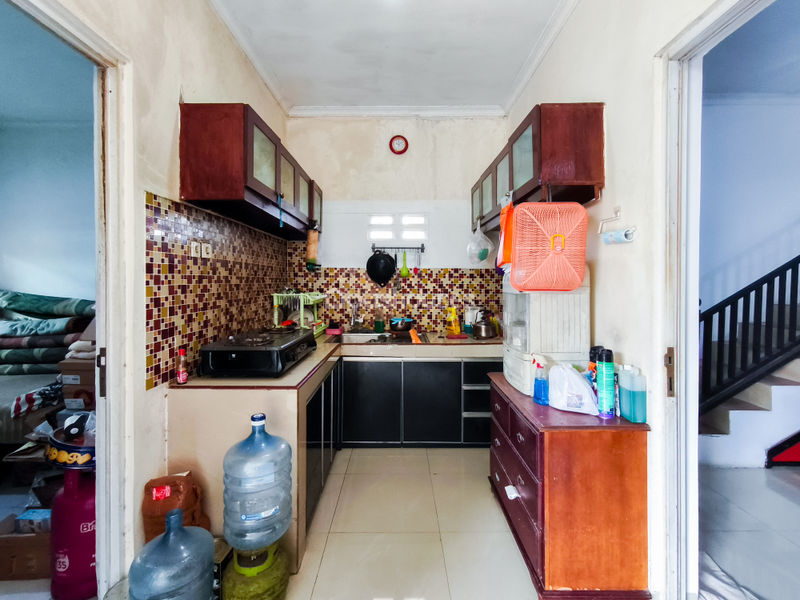 Jalan Kelurahan Pondok Rajeg