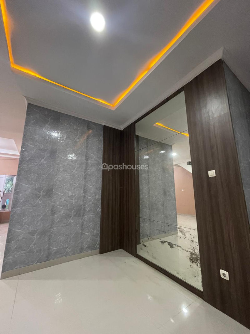 Perumahan Imperial Gading Blok H1 No.12