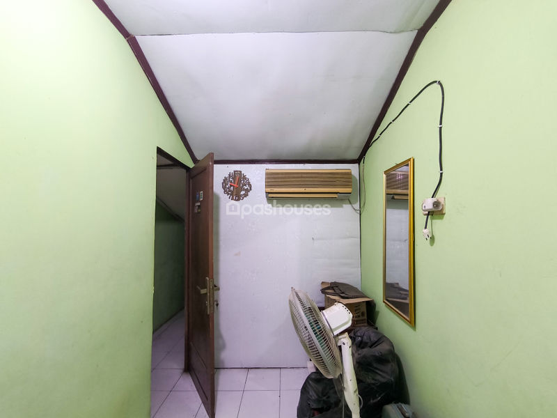 Jalan H. Mandor Salim Kembangan