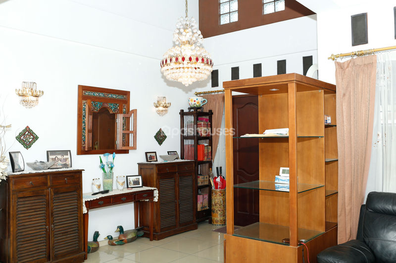Jl. Ismaya Raya