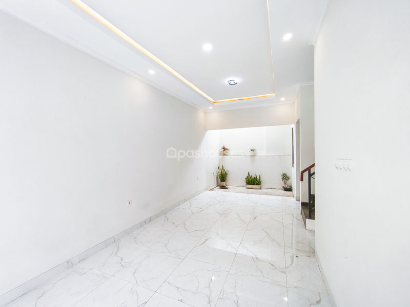 Ciomas Mansion
