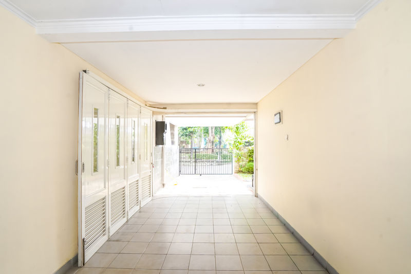 Komplek Tanjung Barat Indah Blok U No.8