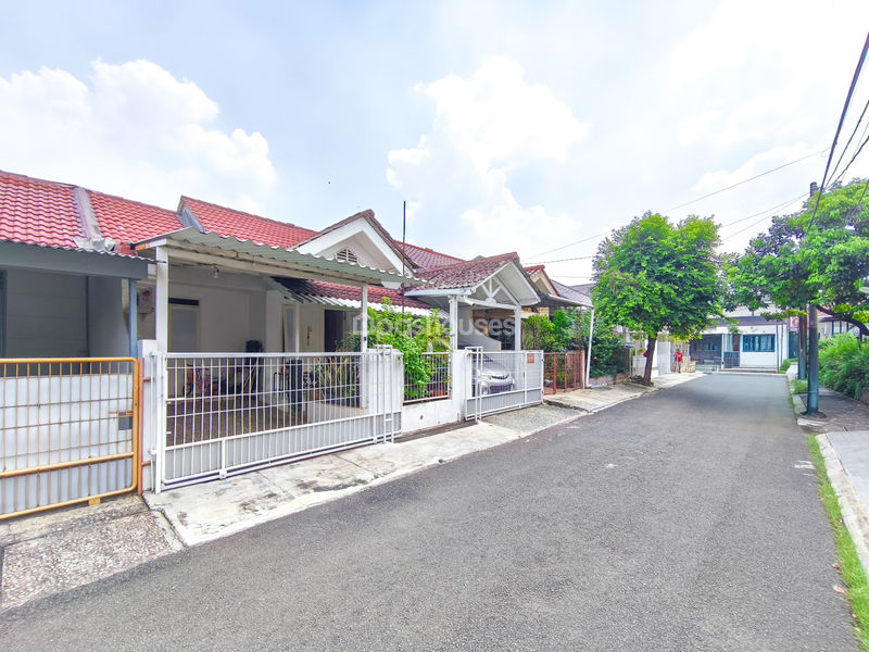 Griya Loka BSD Sektor 1.2 Blok V1/4