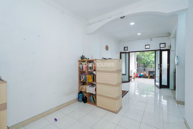 Kemang Swatama Residence Blok H No.24