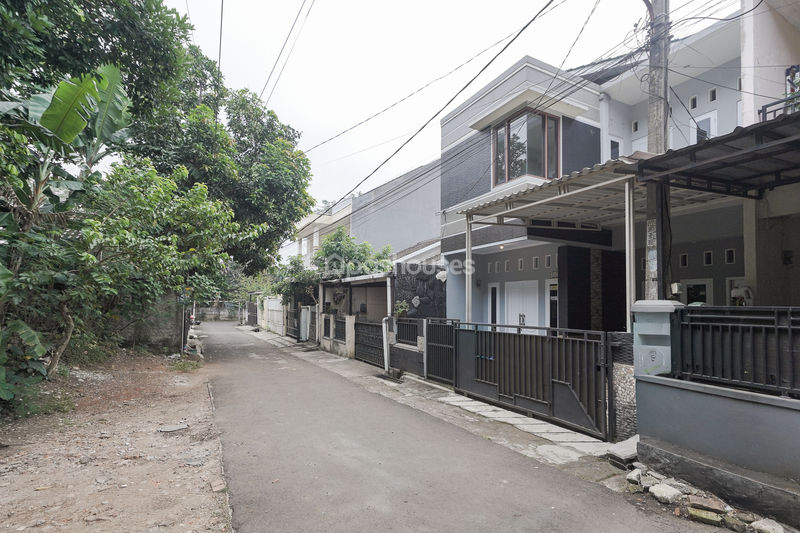 Jalan Mustika Ratu II Blok A