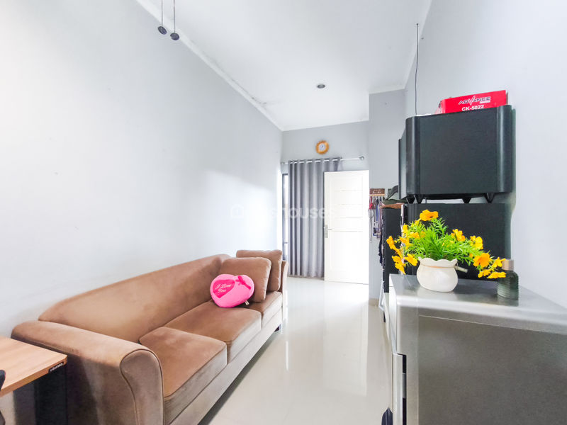 Cikeas Country Residence Blok C4 No.9