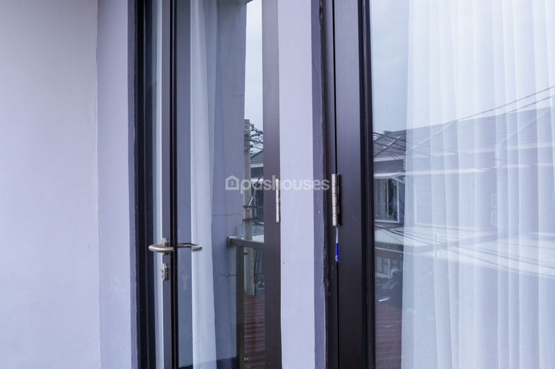Graha Laras Sentul Cluster Hamburg