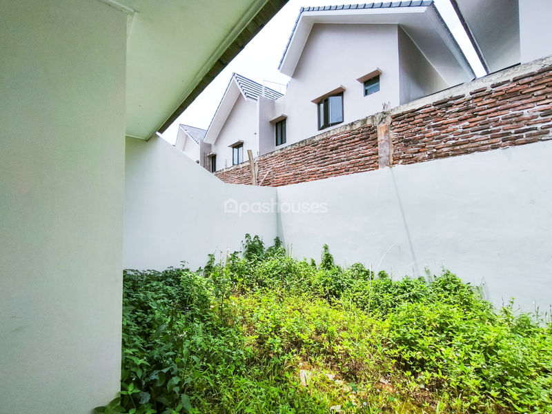 Kemang Eminence Bogor Blok A1 No.22