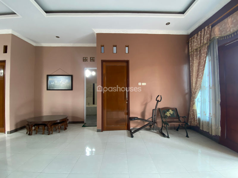 Jalan Merpati 1 Ciracas