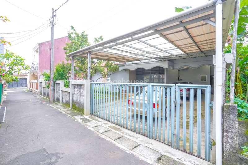 Jalan Wijaya Kusuma Ciputat