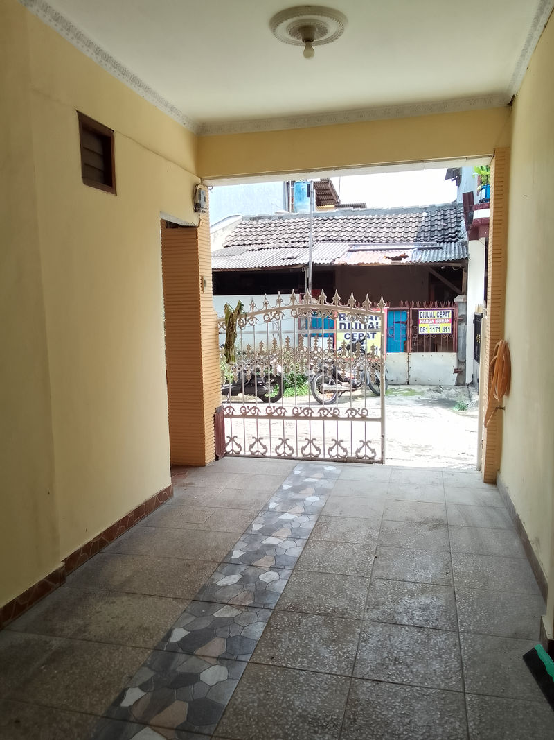 Jalan Cempedak IV Blok C