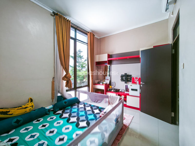 Metland Transyogi Cibubur Cluster Colony Blok DE4 No.39