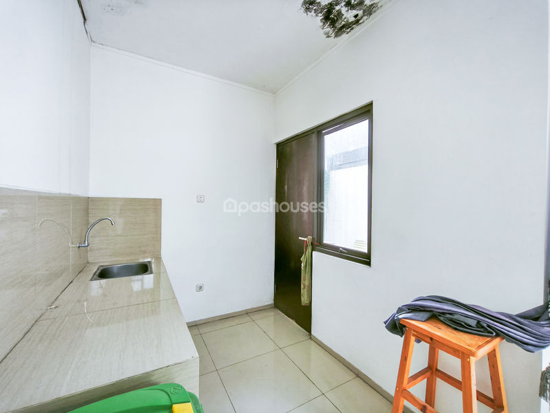 Perumahan Emerald Land Cibinong Blok C23