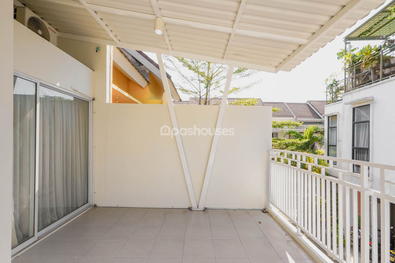 Perumahan Mahogany Grove Serpong